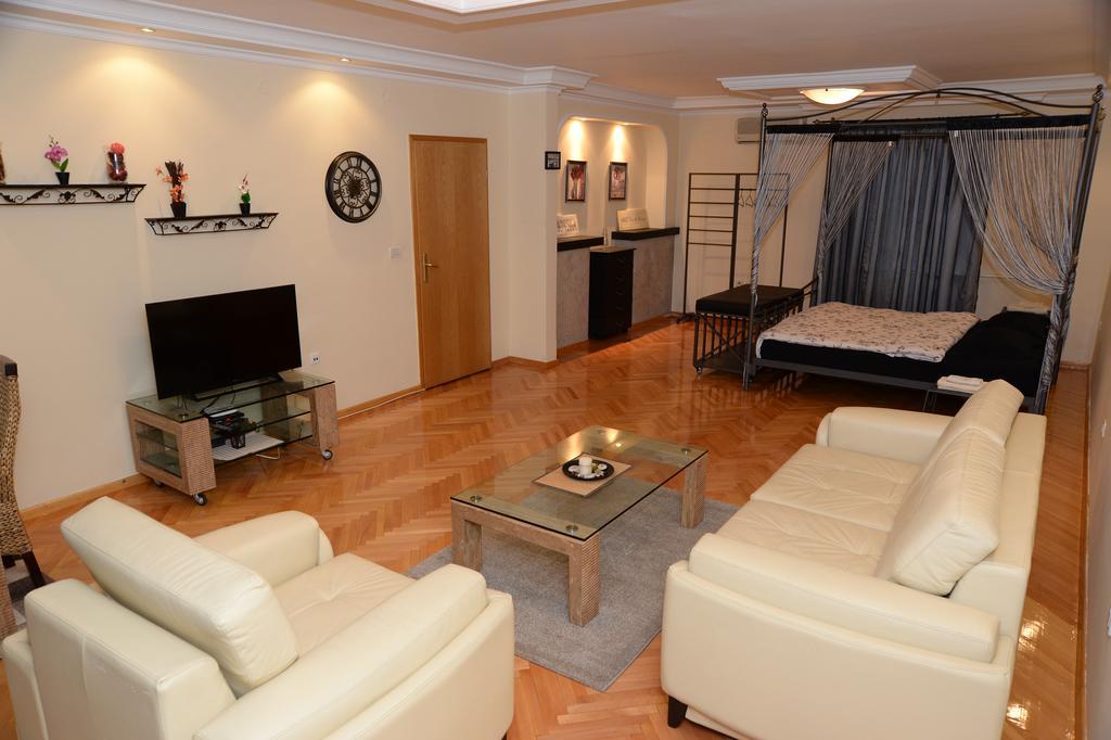 Superior Skopje Apartments 外观 照片